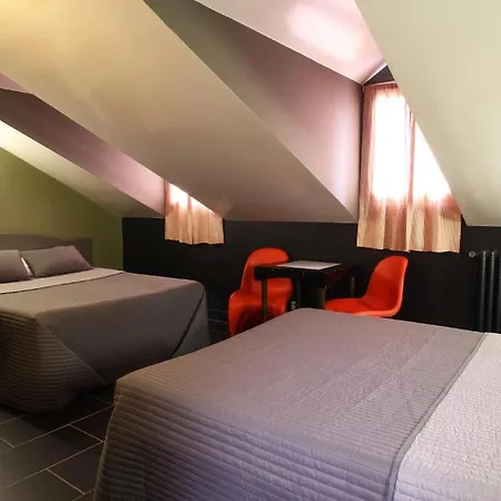 Blason Hotel 3*