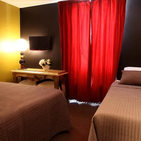 Blason Hotel 3*